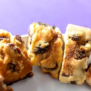 Freshly baked cinnamon rolls with raisins.